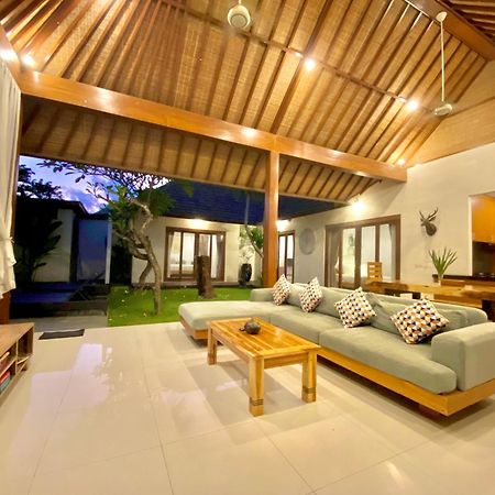 Nil Villa Seminyak Exterior foto