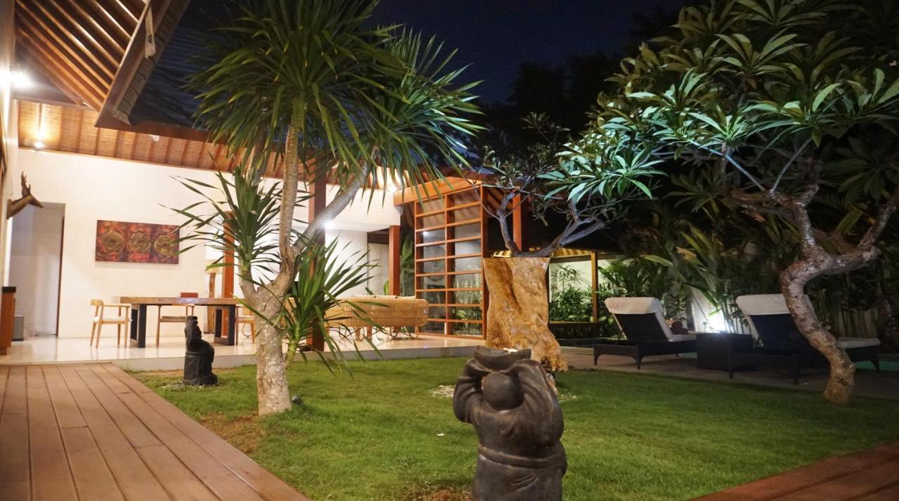 Nil Villa Seminyak Exterior foto